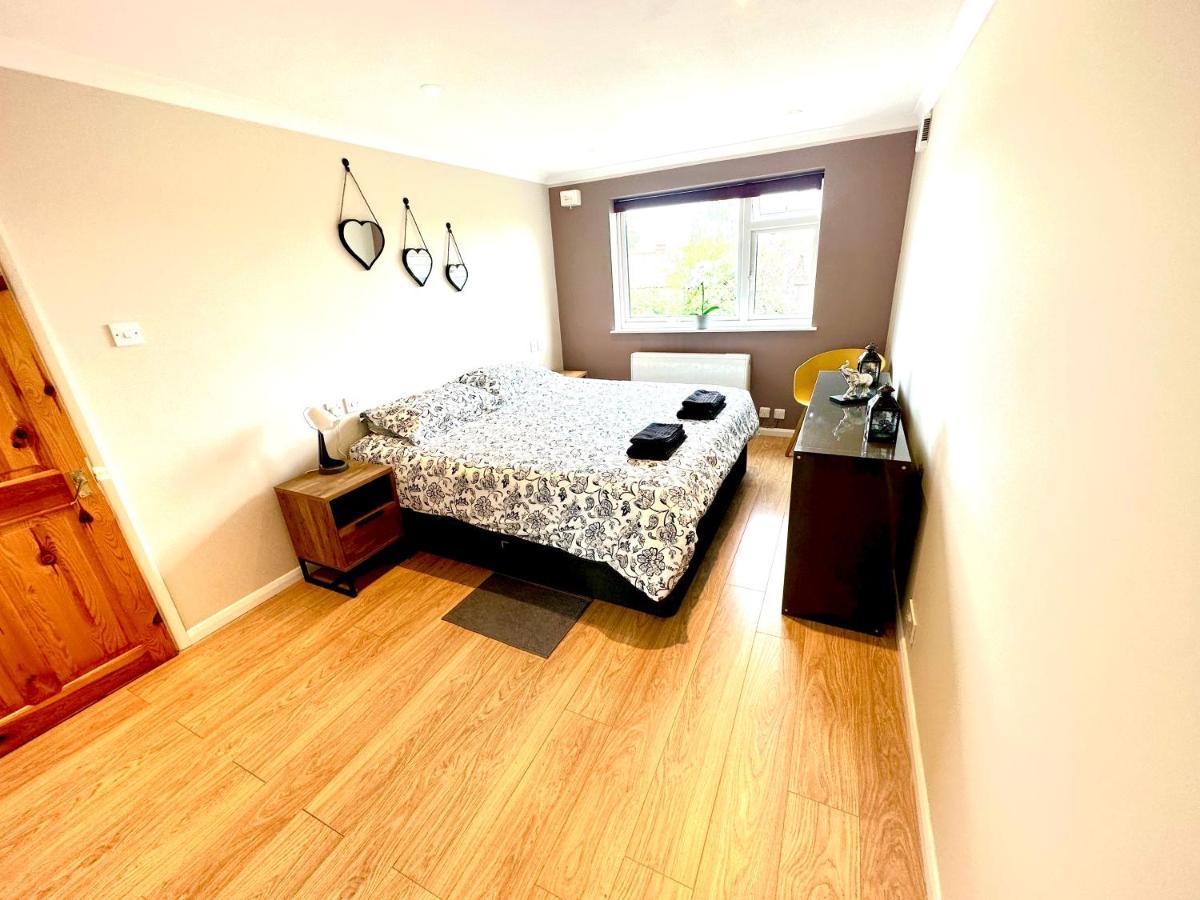 Heart Of Windsor Appartement Buitenkant foto