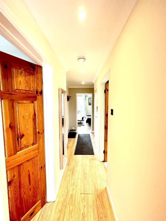 Heart Of Windsor Appartement Buitenkant foto